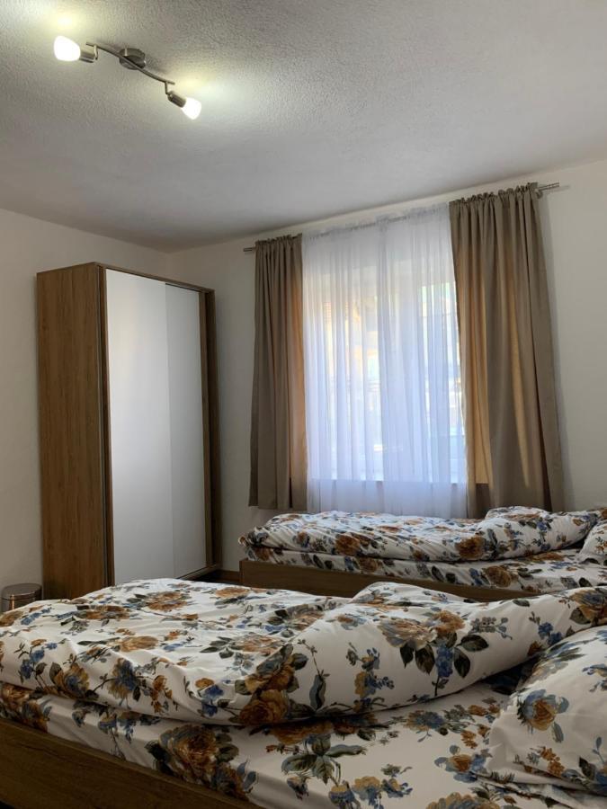 Lejla'S Guesthouse Gusinje Экстерьер фото